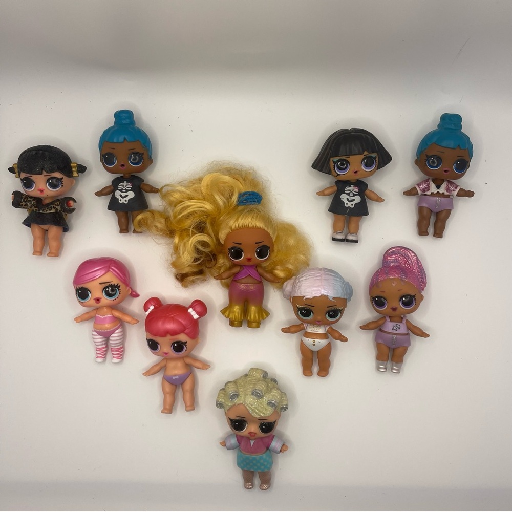MGA Lol Surprise 10 Dolls Lot Bundle Clothes Cases OMG Accessories Pets Kitty